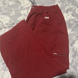 FIGS women’s  Burgundy set
